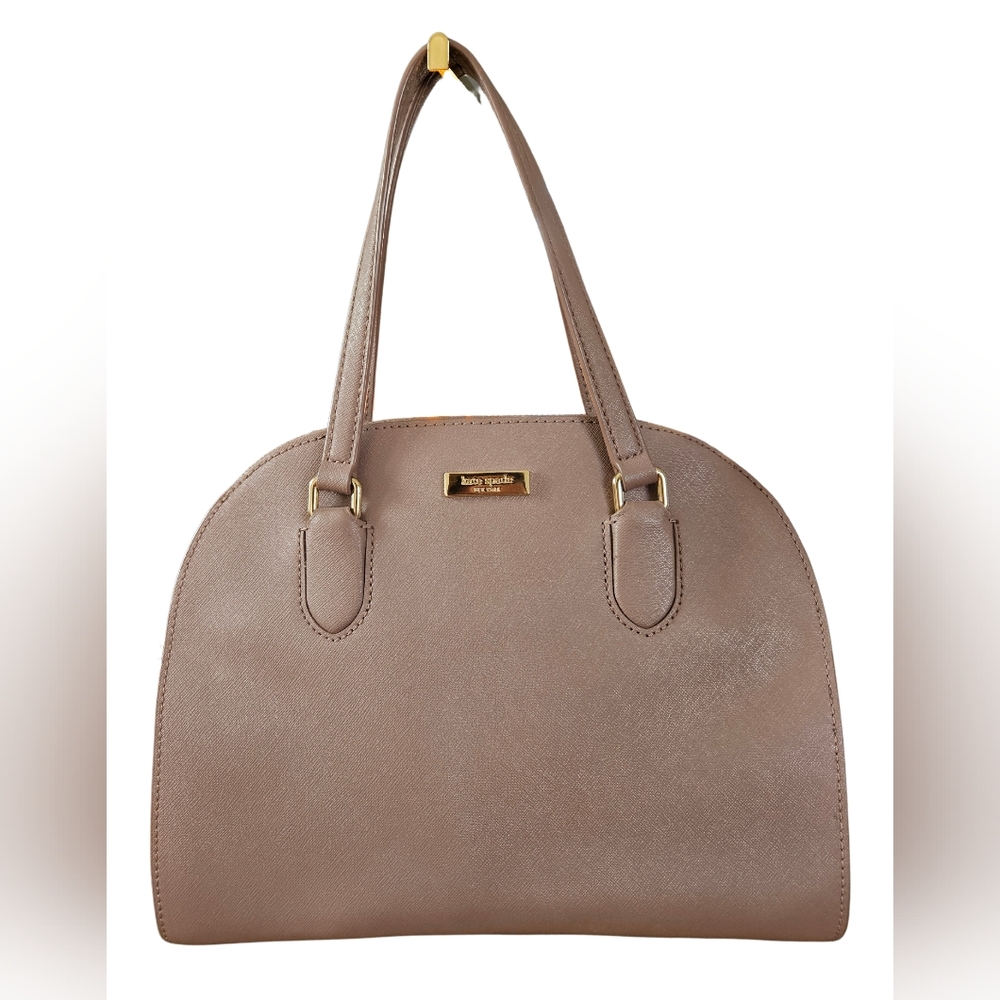 ⭐️COA⭐️KATE SPADE Laurel Way Reiley